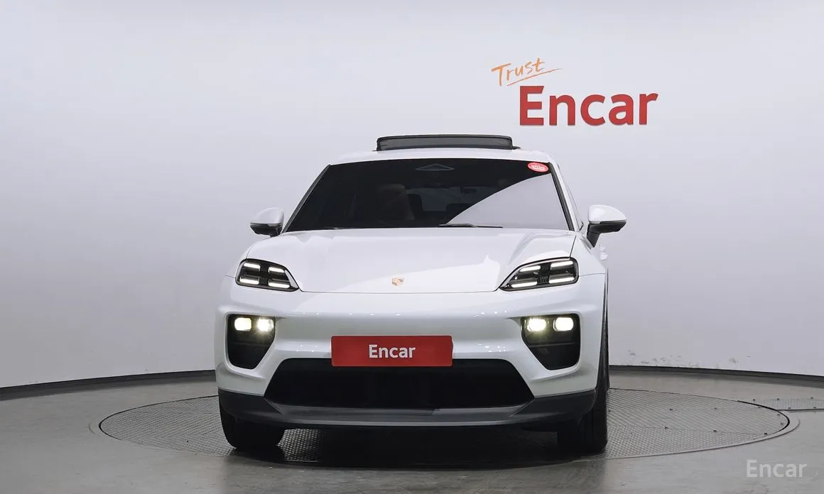 Porsche Macan 2024 Base