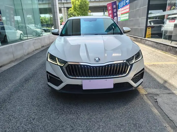 2023 Skoda Octavia Pro