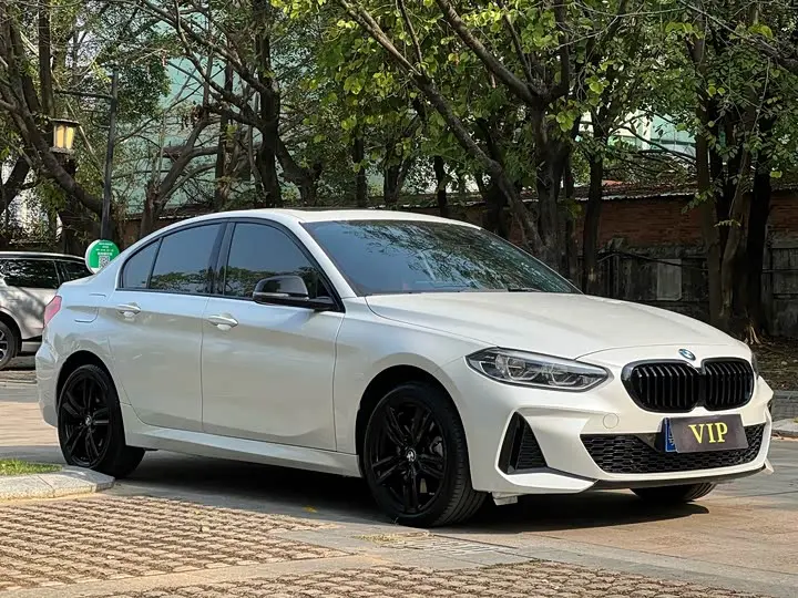 BMW 1 Series 2023 2023款 125i M运动曜夜版