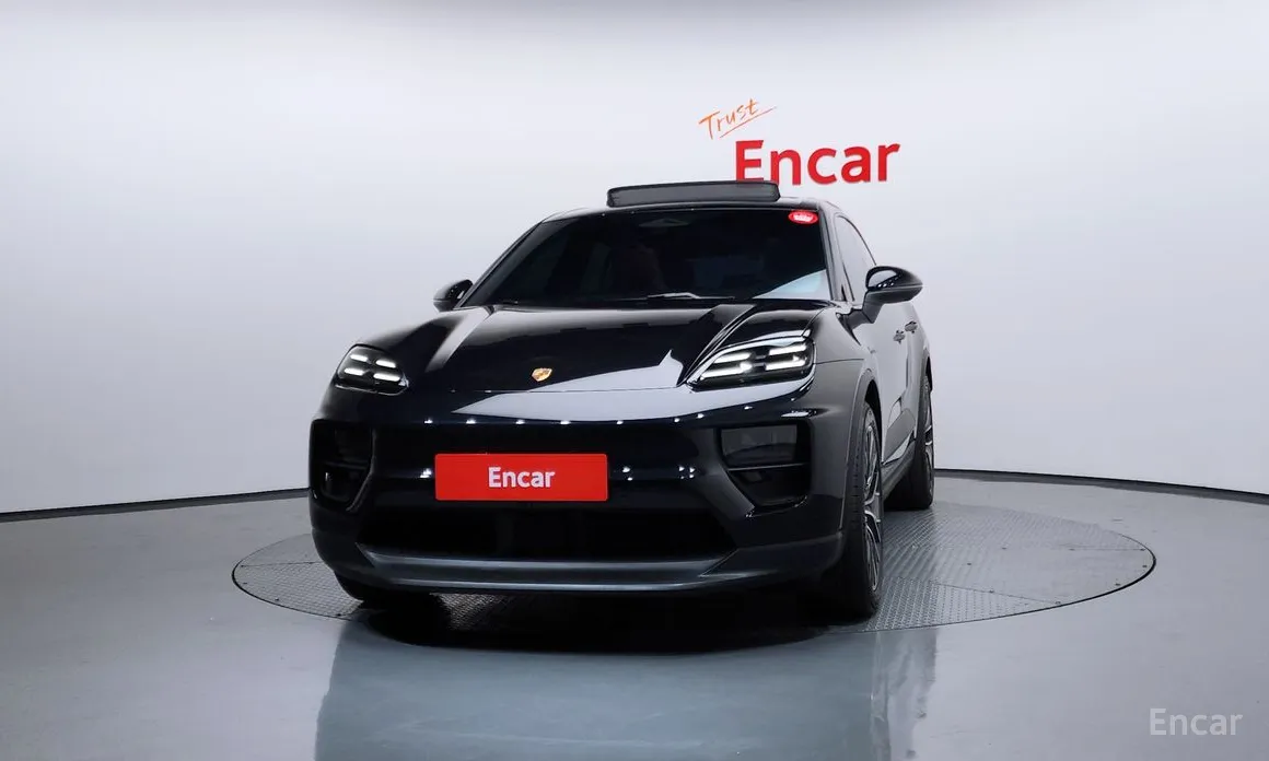 Porsche Macan 2024 Base 4