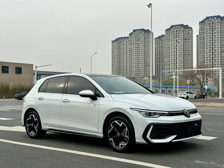 Volkswagen Golf 2025 2025款 300TSI R-Line