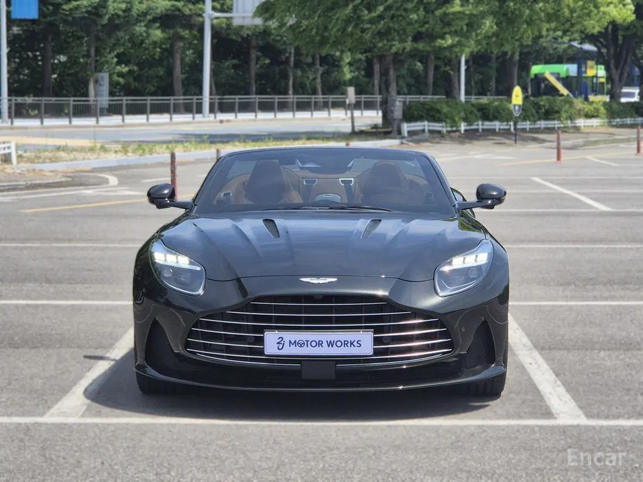 Aston Martin DB12 2023 4.0 V8 Volante
