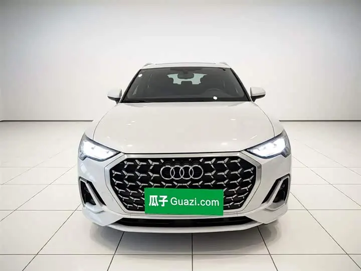 Audi Q3 2024 2024款 40 TFSI 时尚动感型