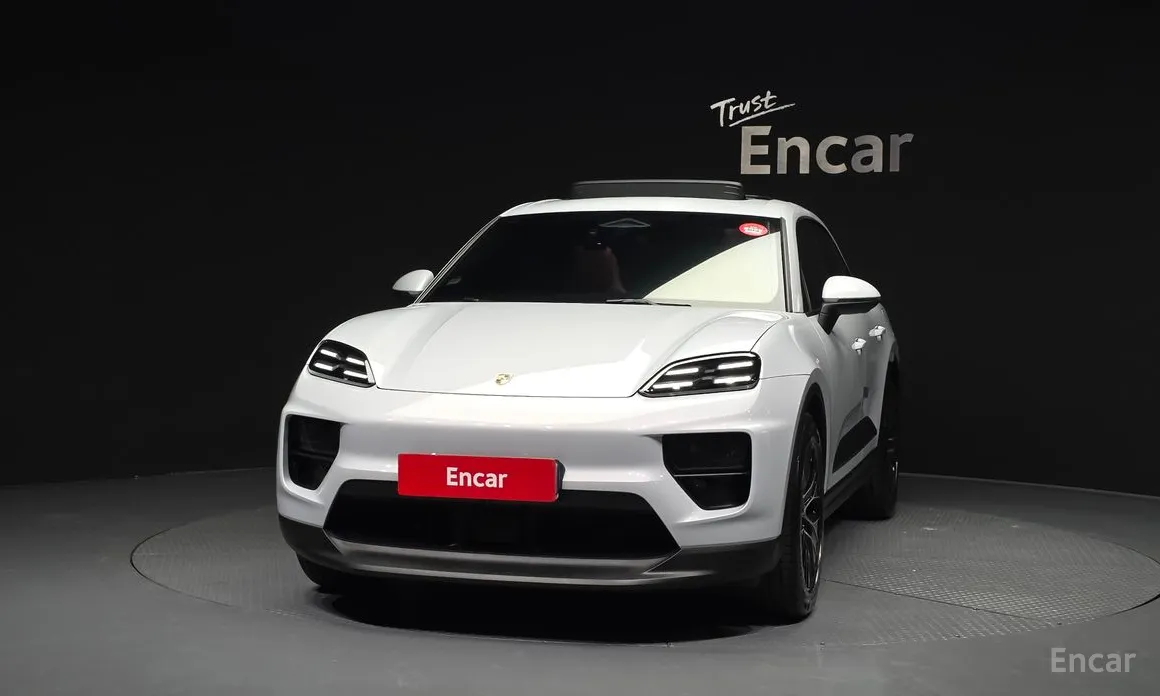 Porsche Macan 2024 Base 4