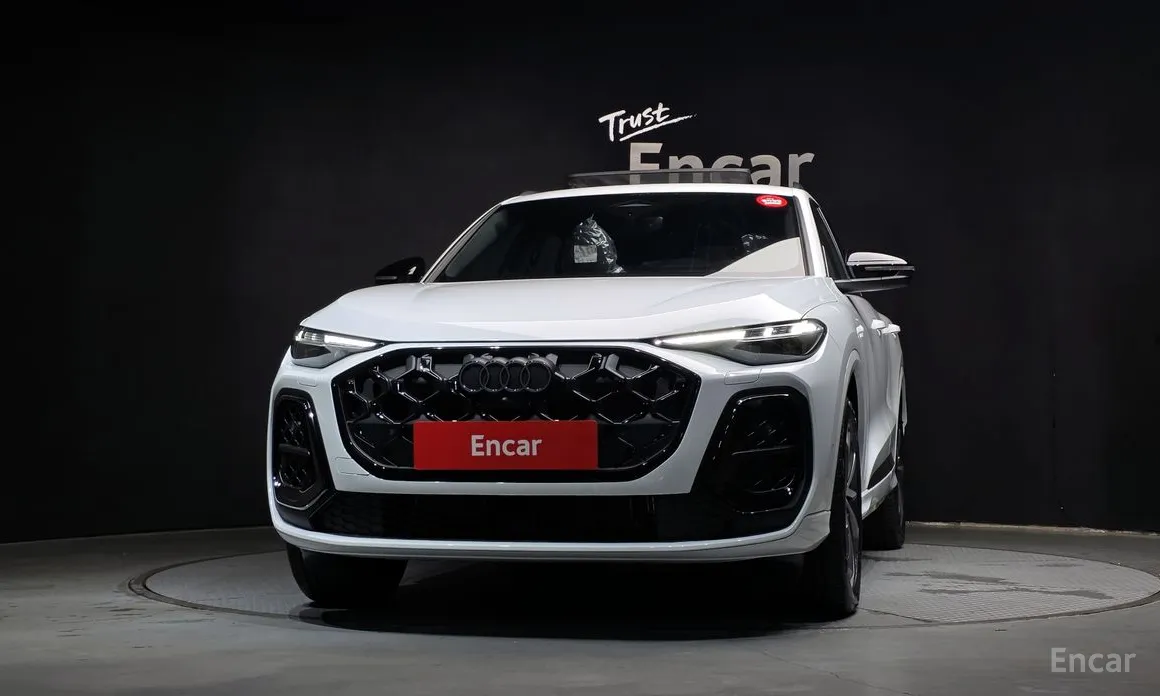 Audi Q5 2025 40 TDI Quattro S Line Black Edition