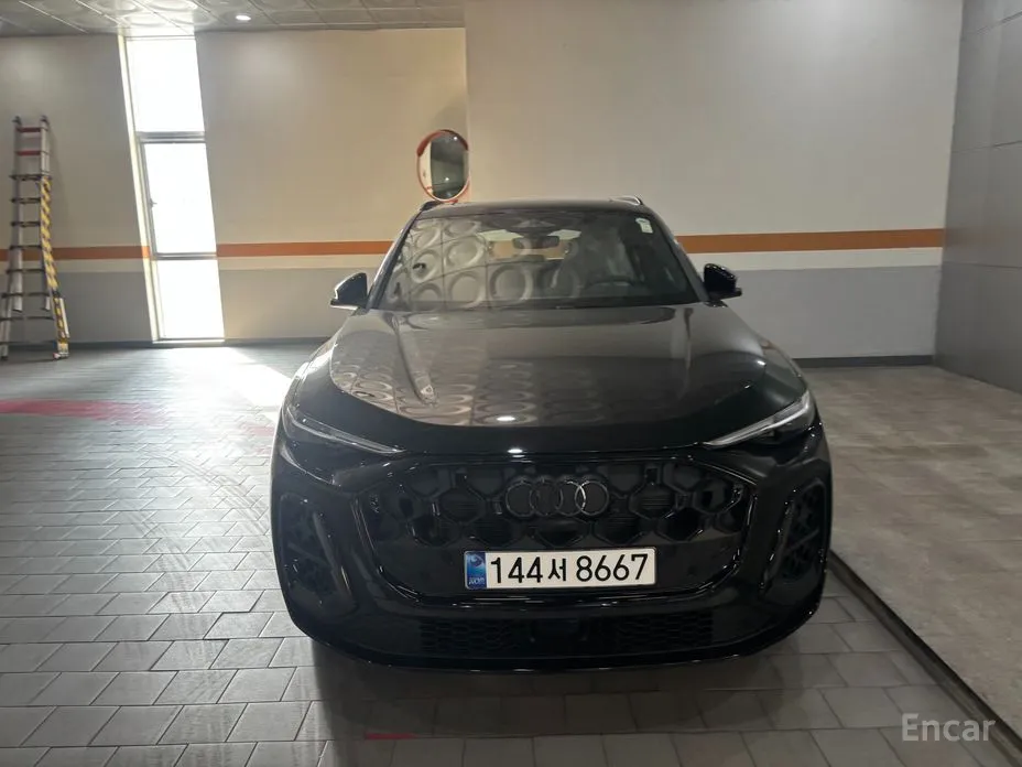 Audi Q5 2025 40 TDI Quattro S Line Black Edition
