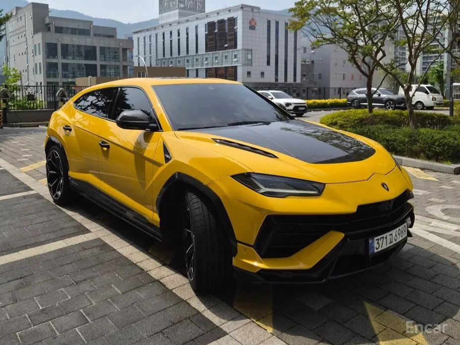 Lamborghini Urus 2018 4.0 V8 Performante