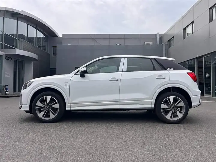Audi Q2L 2025 2025款 35TFSI 时尚动感型