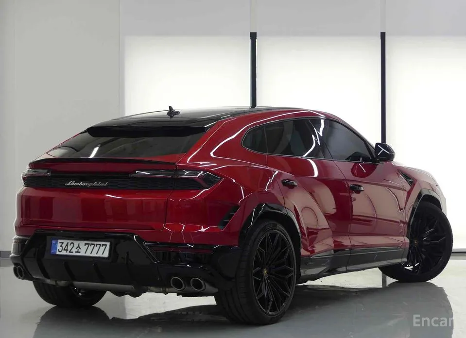Lamborghini Urus 2018 4.0 V8 SE