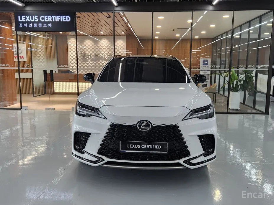 Lexus RX 2023 F-Sport