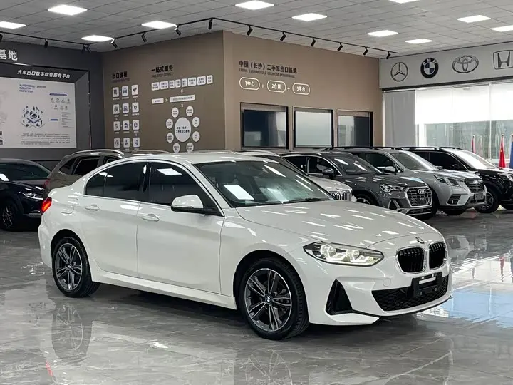 BMW 1 Series 2023 2023款 120i M运动版