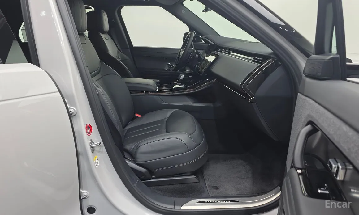 Land Rover Range Rover Sport 2022 P550E Dynamic HSE