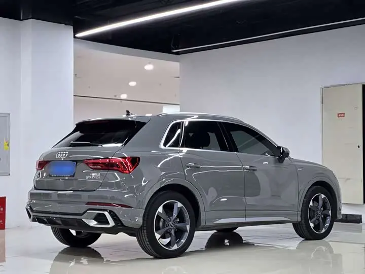 Audi Q3 2024 2024款 35 TFSI 时尚致雅型