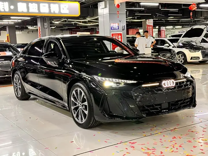 Audi A6L 2026 2026款 2.0T 臻选型