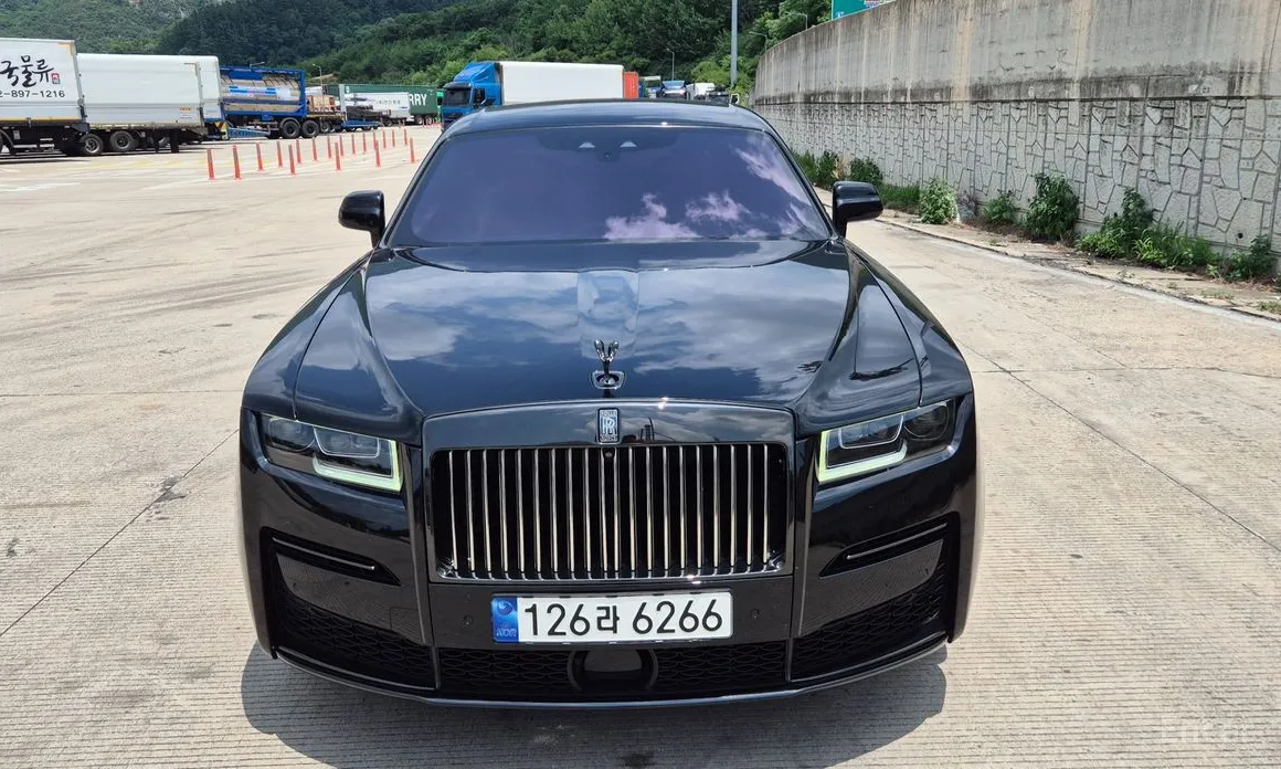 Rolls-Royce Ghost 2020 6.7 V12 Black Badge