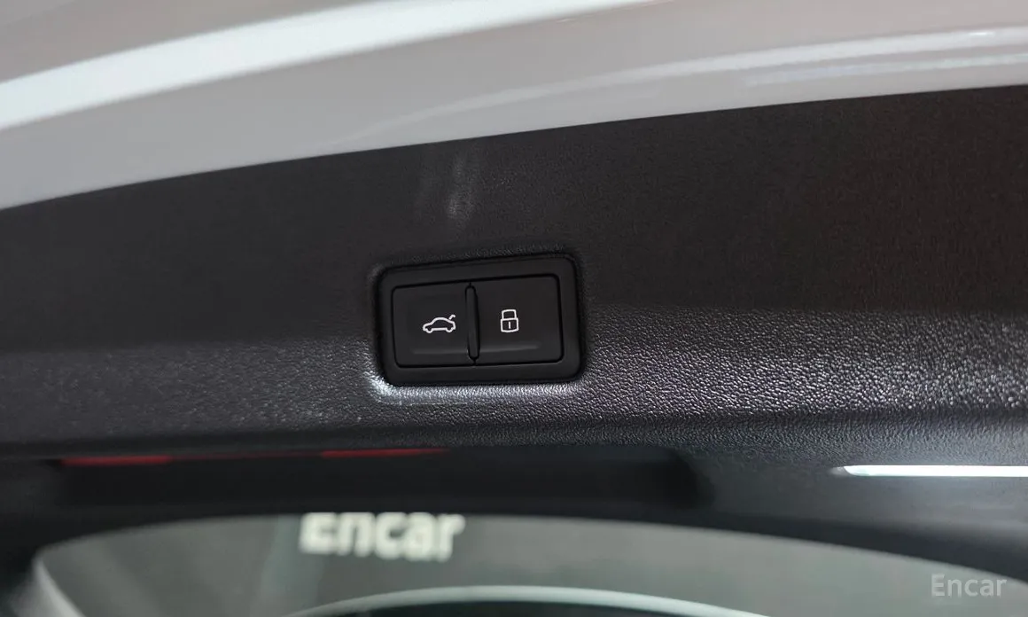 Audi Q5 2025 40 TDI Quattro S Line Black Edition