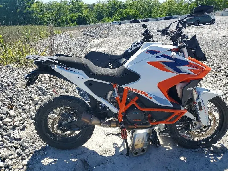 KTM MOTORCYCLE 2024