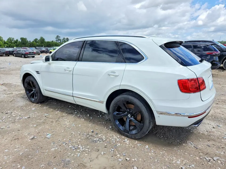BENTLEY ALL OTHER 2018 VIN SJAAC2ZV0JC018473