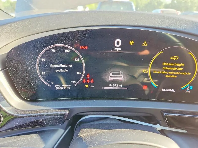 PORSCHE CAYENNE 2024 VIN WP1BA2AYXRDA49300