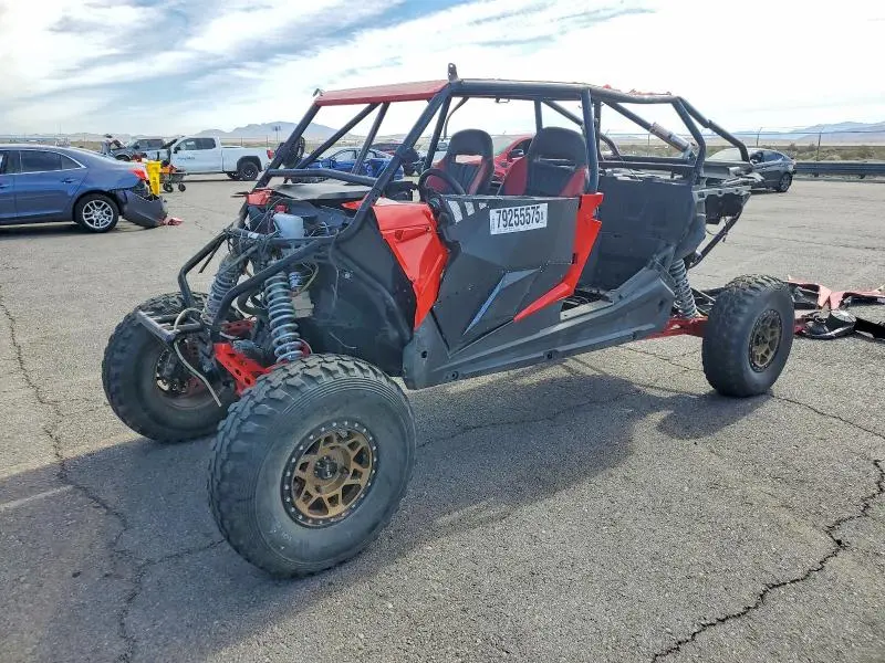 POLARIS SIDEBYSIDE 2015