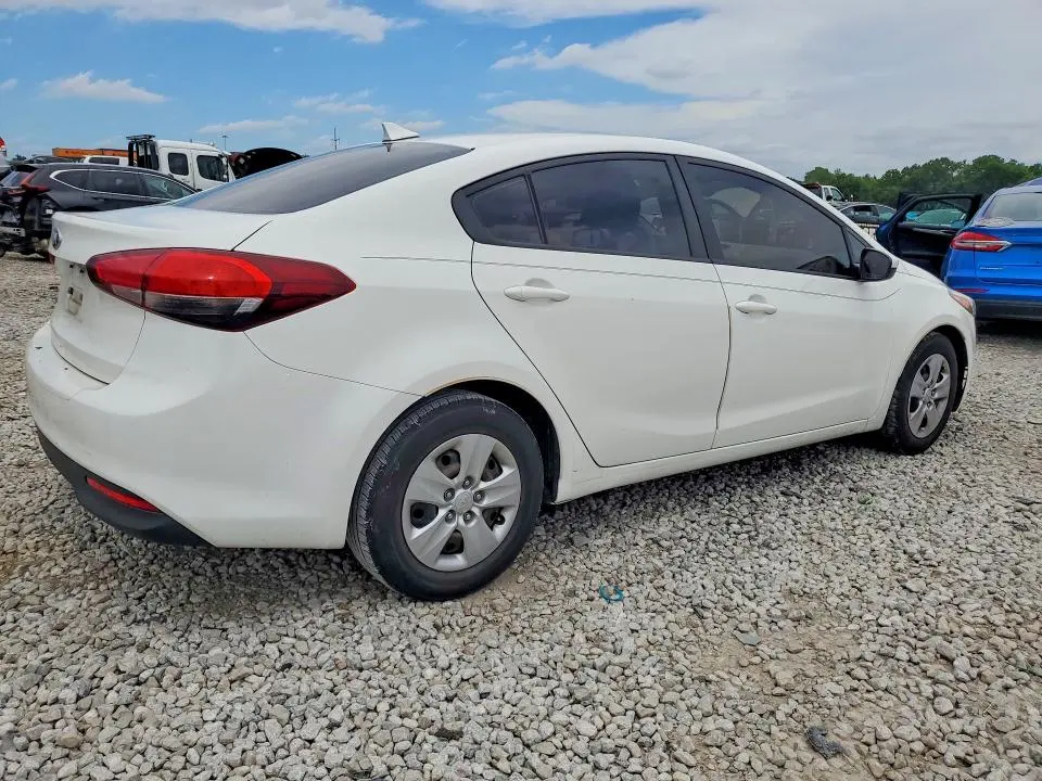 KIA FORTE 2017 VIN 3KPFK4A71HE109593