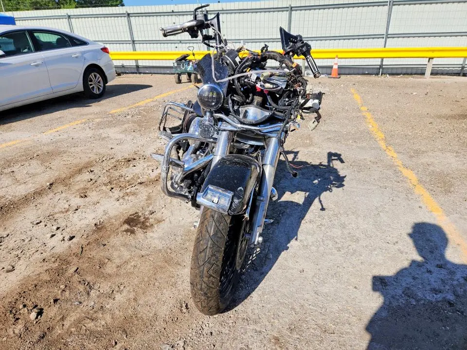 HARLEY-DAVIDSON FL 2013