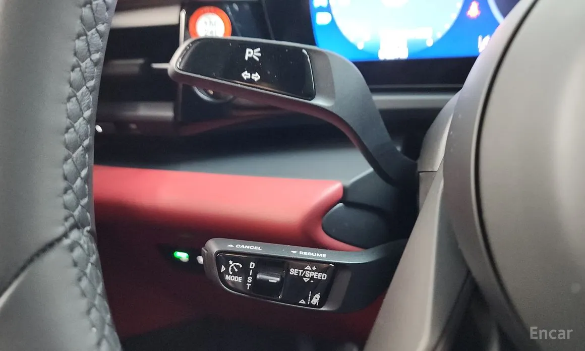 Porsche Macan 2024 Base 4