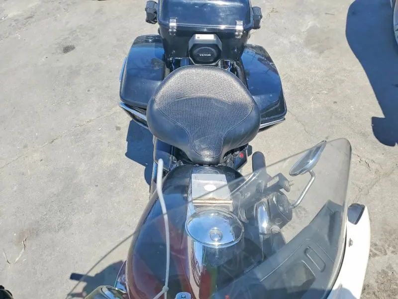 HARLEY-DAVIDSON FL 2014