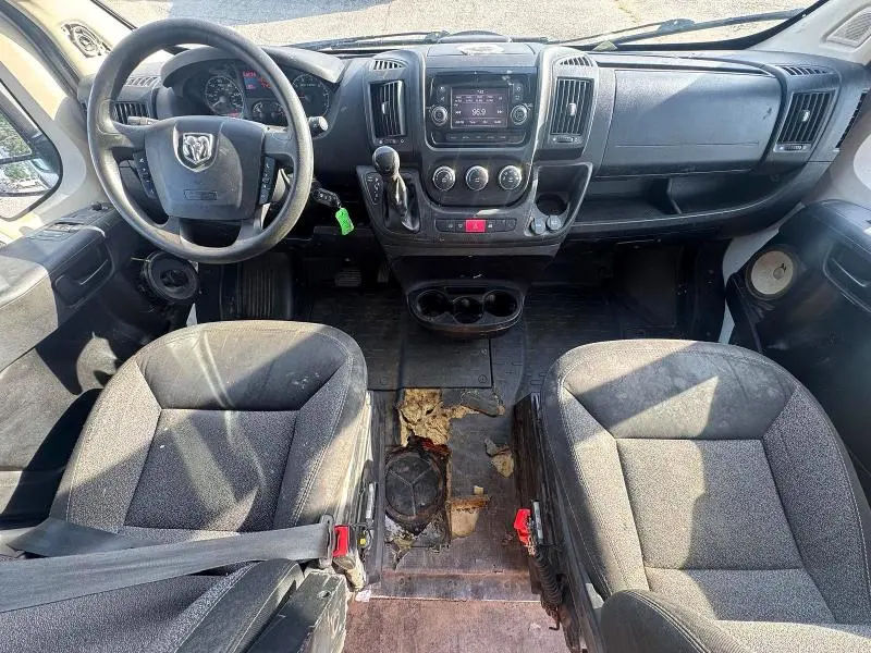 RAM PROMASTER 2020 VIN 3C6TRVAG5LE123193