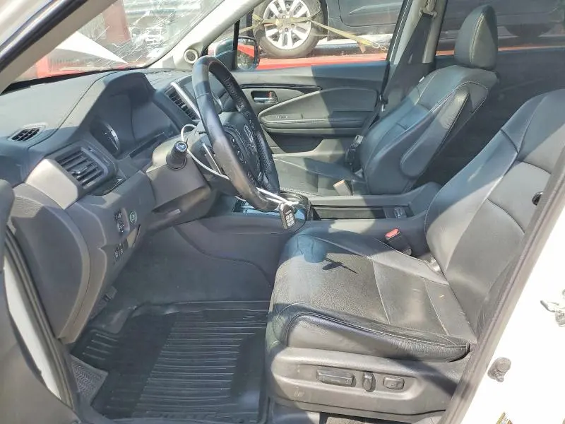HONDA PILOT 2017 VIN 5FNYF6H90HB064723
