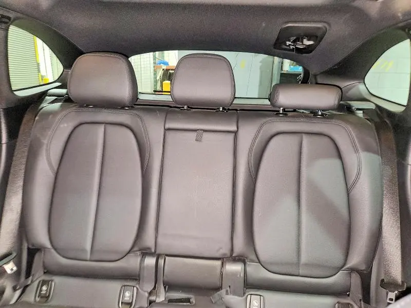 BMW X1 2016 VIN WBXHT3Z30G4A50527