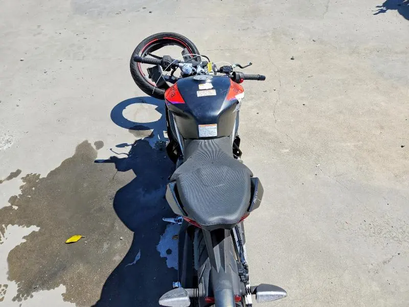 APRILIA MOTORCYCLE 2025