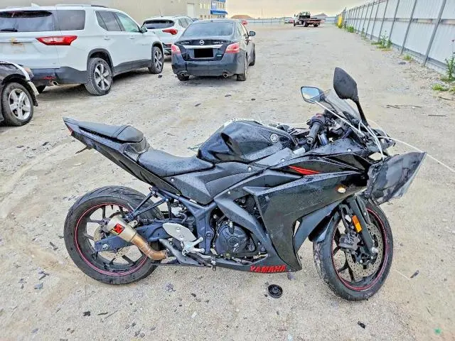 YAMAHA YZF600 2015
