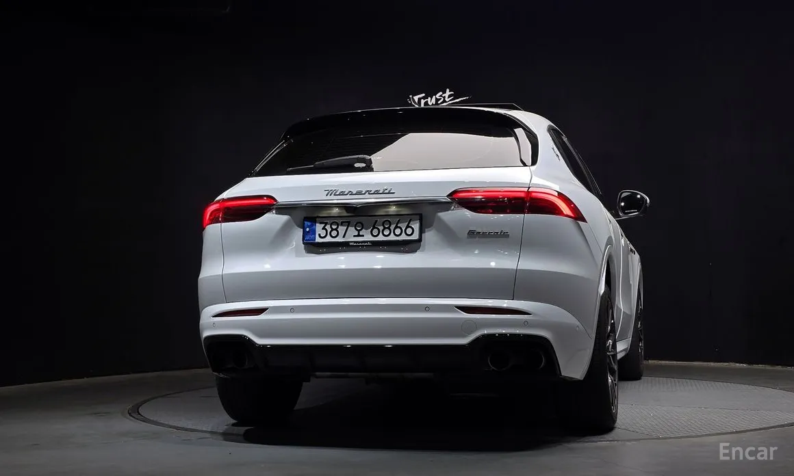 Maserati Grecale 2022 2.0 AWD GT