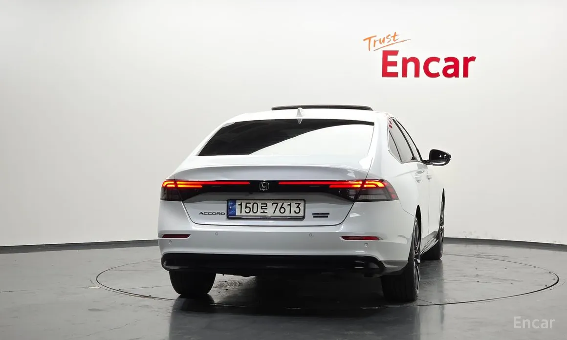 Honda Accord 2023 2.0 Hybrid Touring
