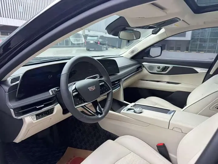 Cadillac CT6 2026 2026款 28T 奢享版
