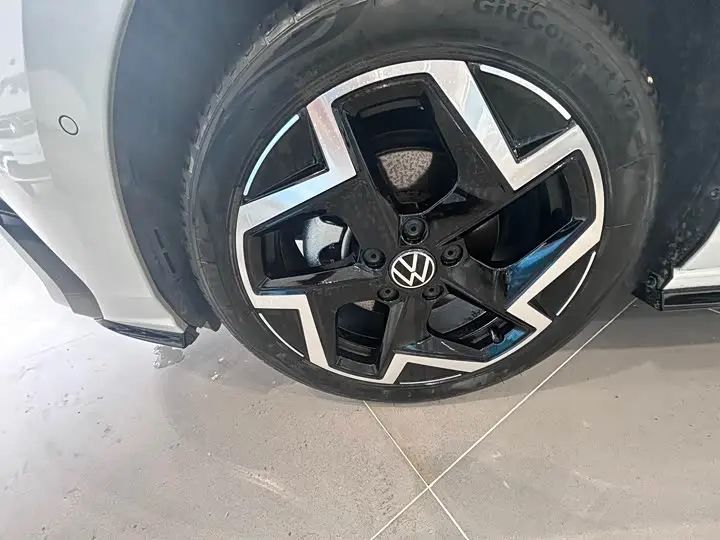 Volkswagen Golf 2025 2025款 300TSI R-Line