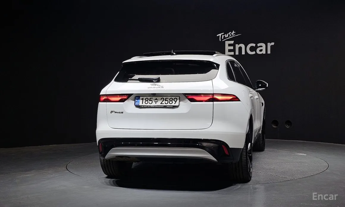 Jaguar F-Pace 2016 D200 SE