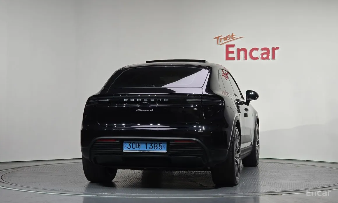 Porsche Macan 2024 Base 4