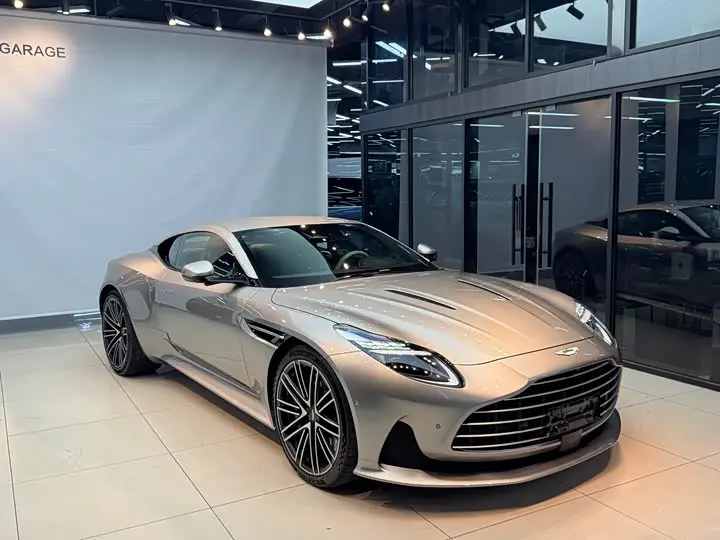 Aston Martin DB12 2023 2023款 4.0T V8 Coupe