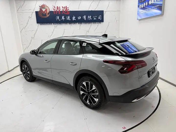 Citroen C5 X 2024 2024款 1.6T 势不凡