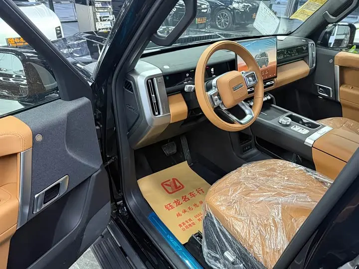 Chery iCar V27 2026 2026款 200KM四驱猎鹰500