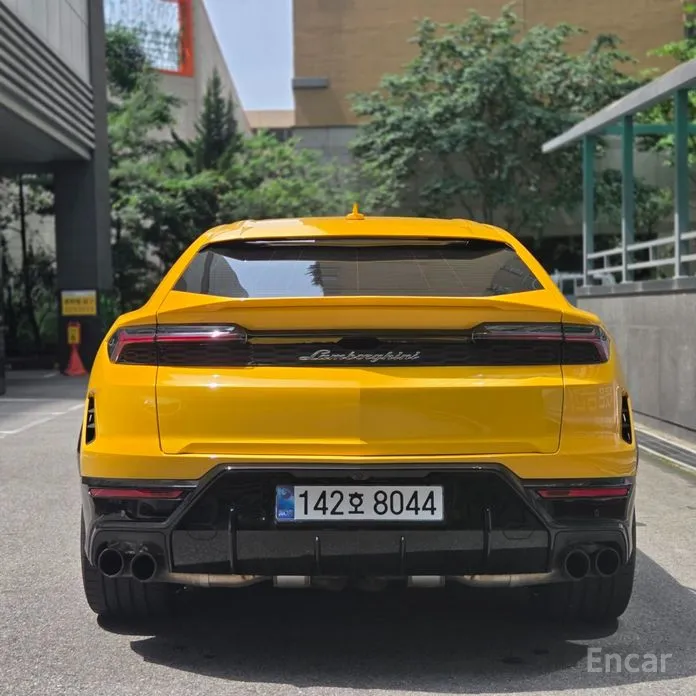 Lamborghini Urus 2018 4.0 V8 SE