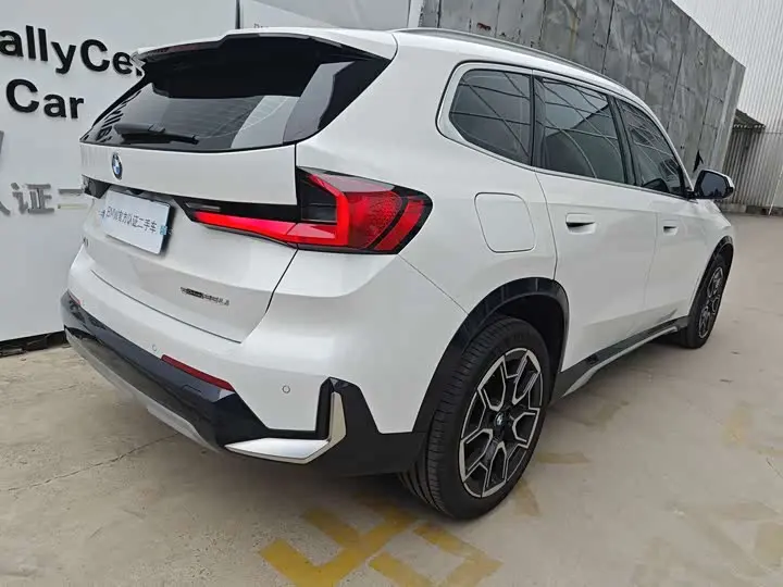 BMW X1 2025 2025款 sDrive25Li X设计套装