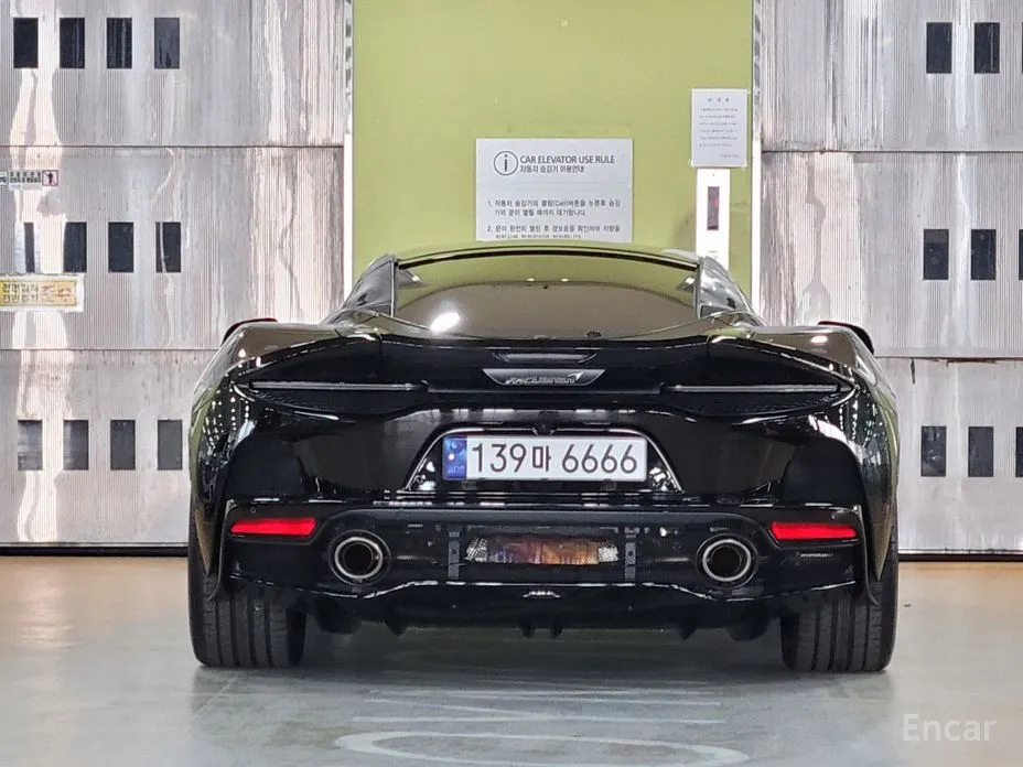 McLaren GT 2019 4.0