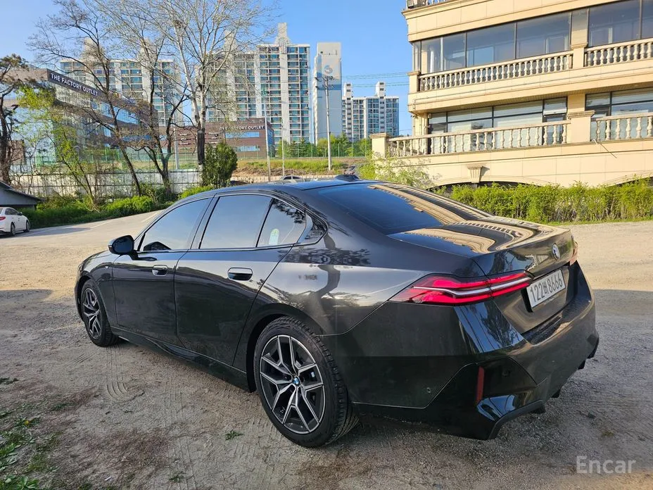 BMW 5 Series 2023 523d M Sport