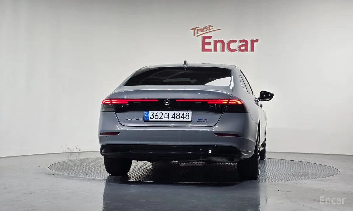 Honda Accord 2023 2.0 Hybrid Touring