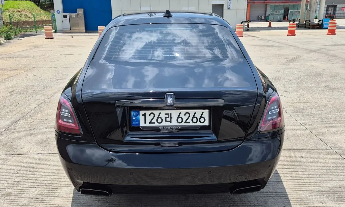 Rolls-Royce Ghost 2020 6.7 V12 Black Badge