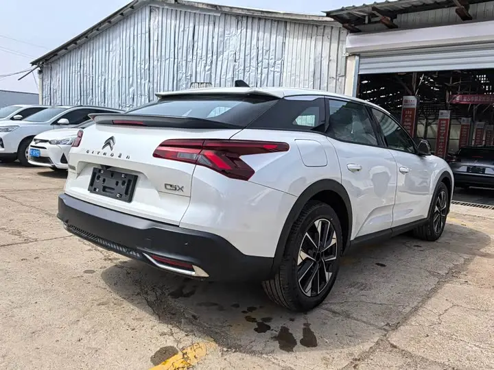 Citroen C5 X 2025 2025款 1.6T 海外版