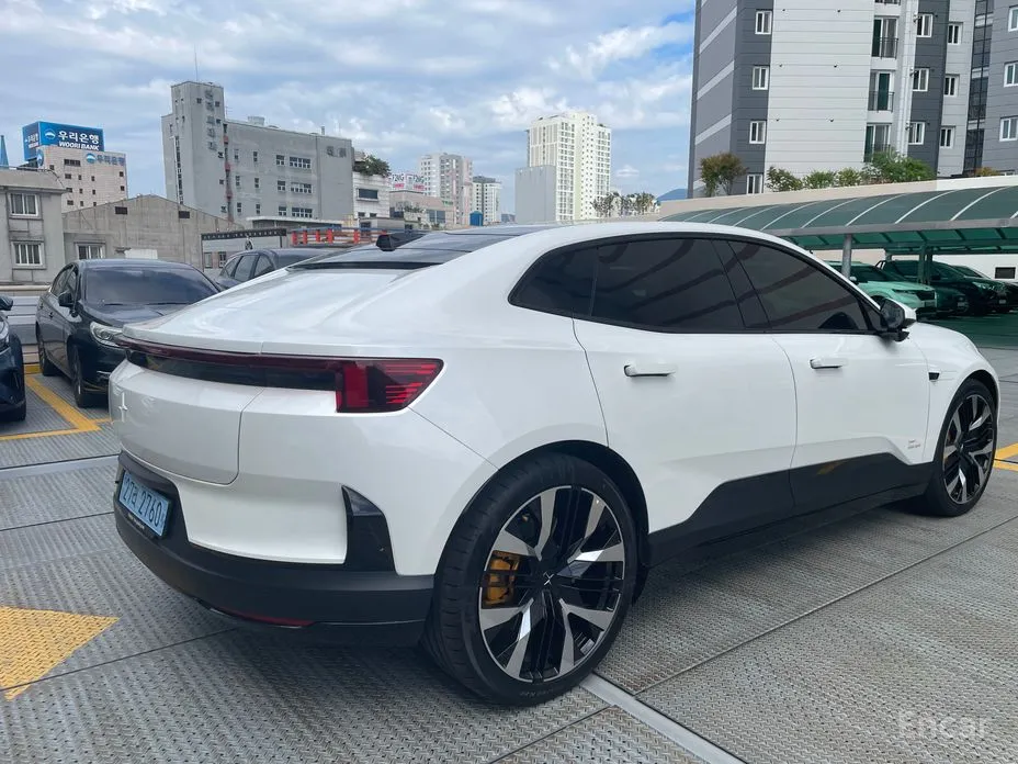 Polestar 4 2024 Long Range Duel Moter